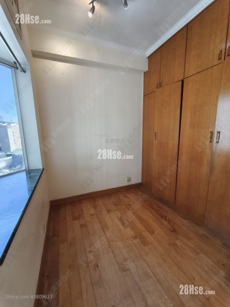 海湾花园 租盘 3 房 , 1 浴室 547 平方尺