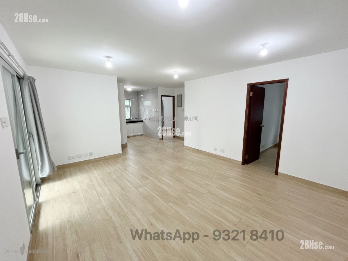 Village Rental 3 Bedrooms , 1 Bathroom 700 ft²