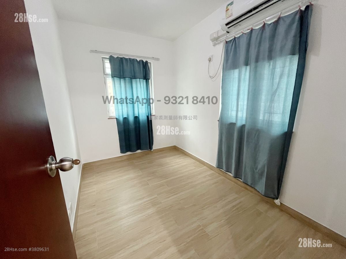 Village Rental 3 Bedrooms , 1 Bathroom 700 ft²