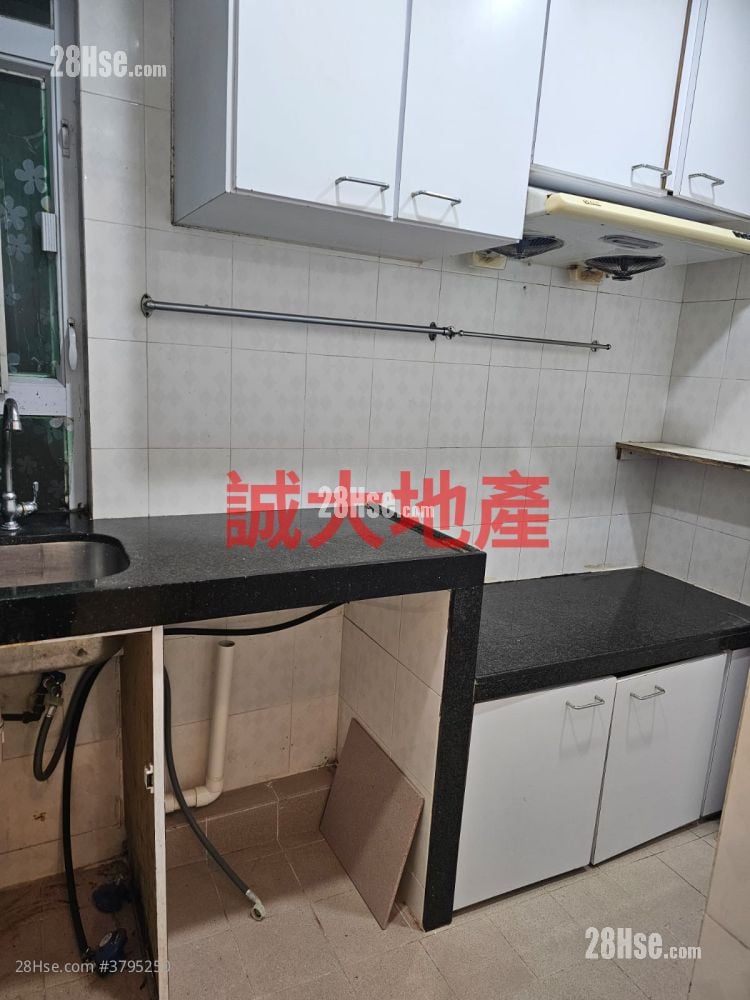 村屋 租盘 2 房 , 1 浴室 450 平方尺