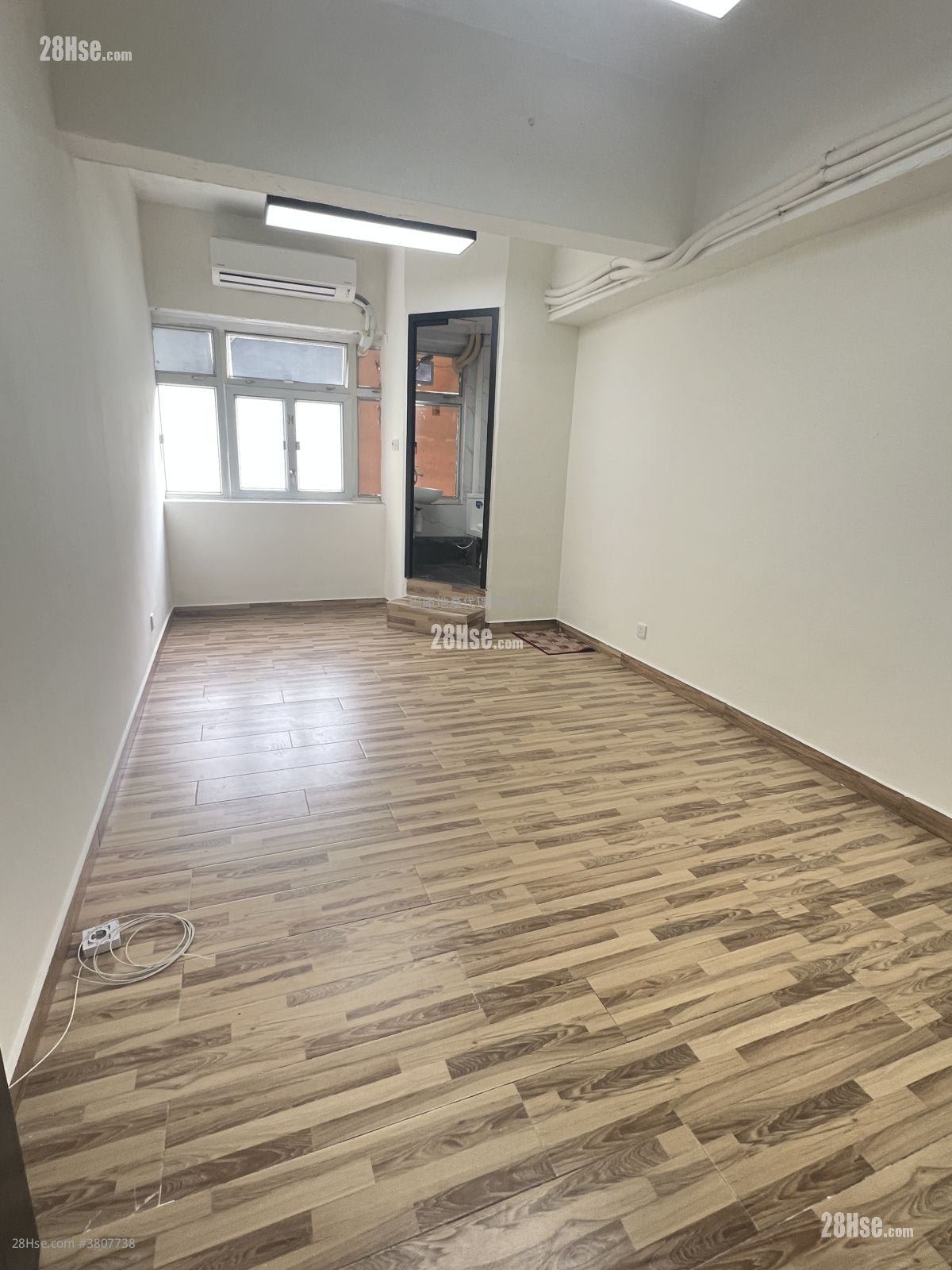 Mai Tak Industrial Building Rental