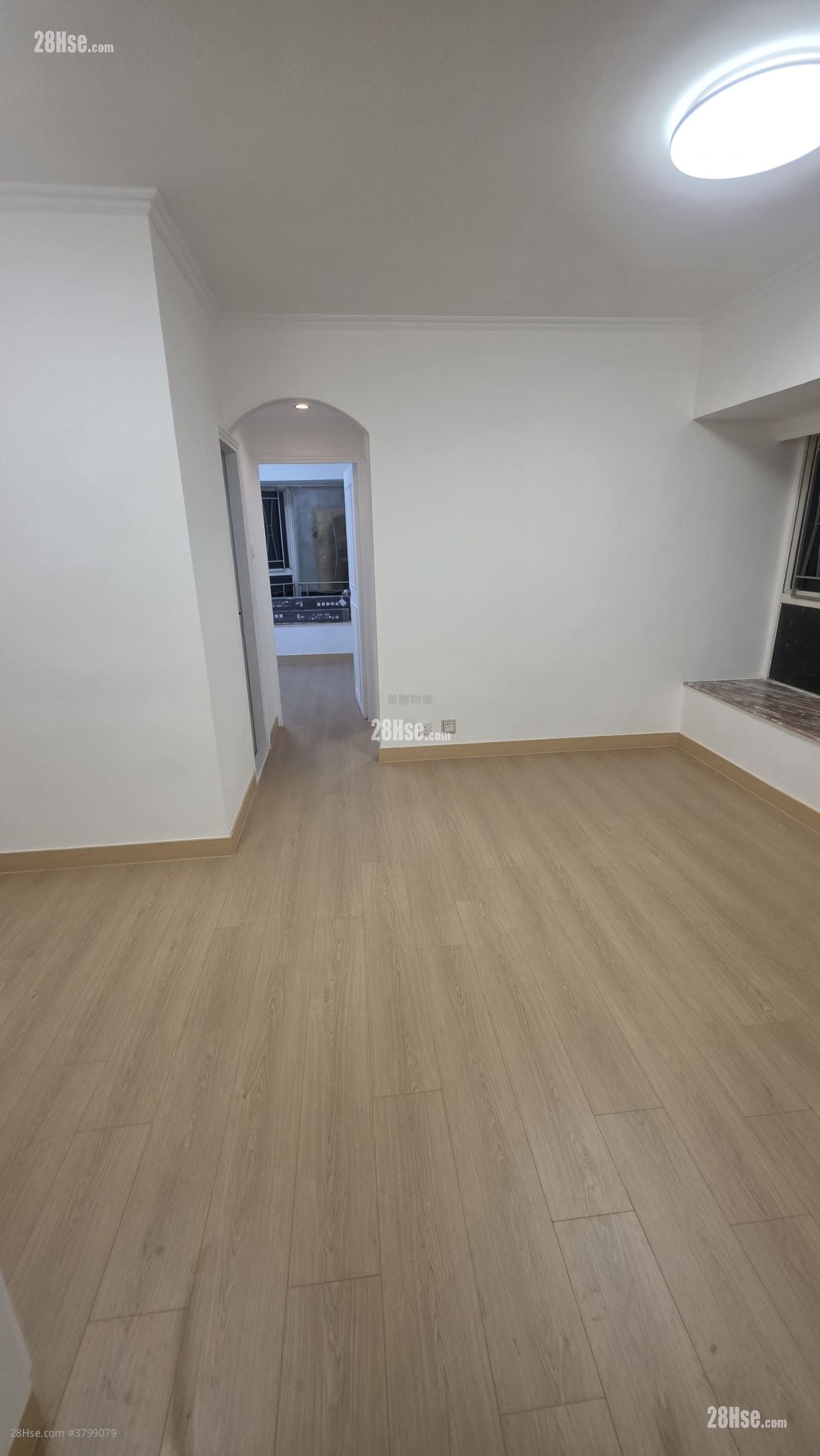 Venice Gardens Sell 2 Bedrooms , 1 Bathroom 452 ft²