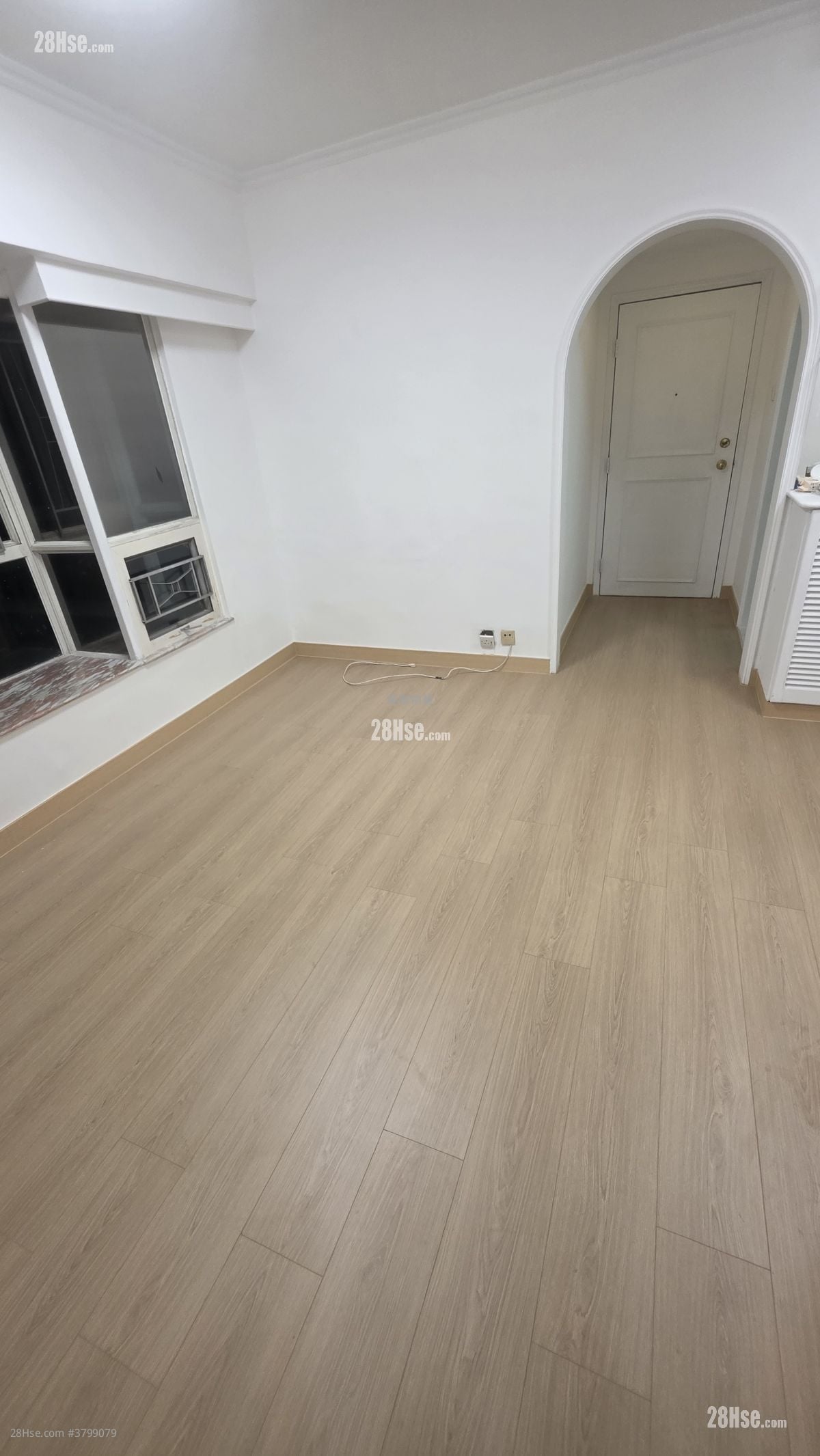 Venice Gardens Sell 2 Bedrooms , 1 Bathroom 452 ft²