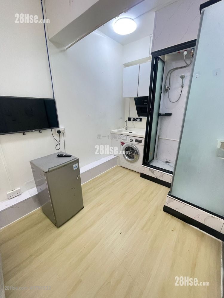 大兴楼 租盘 开放式间隔 , 1 浴室 130 平方尺