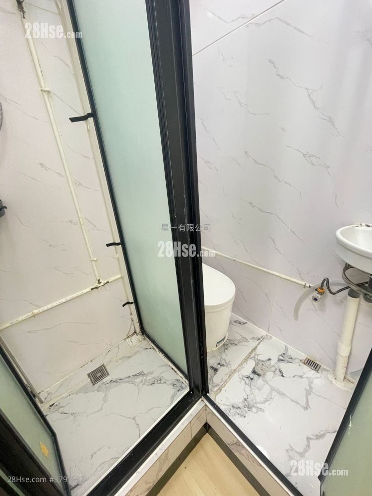 大兴楼 租盘 开放式间隔 , 1 浴室 130 平方尺