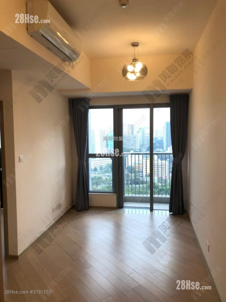 Eight Regency Sell 2 Bedrooms , 1 Bathroom 468 ft²