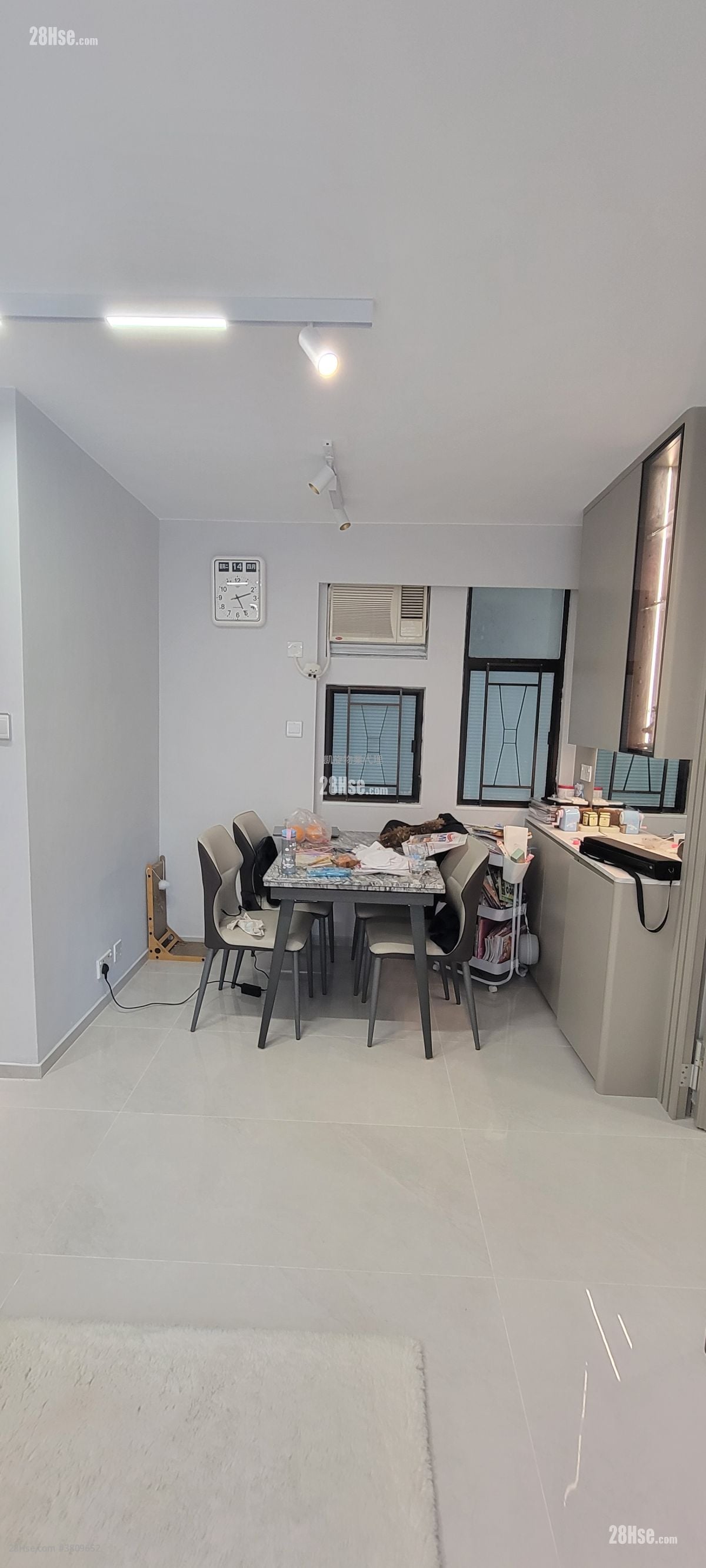 Perfect Mount Gardens Sell 3 Bedrooms , 2 Bathrooms 594 ft²