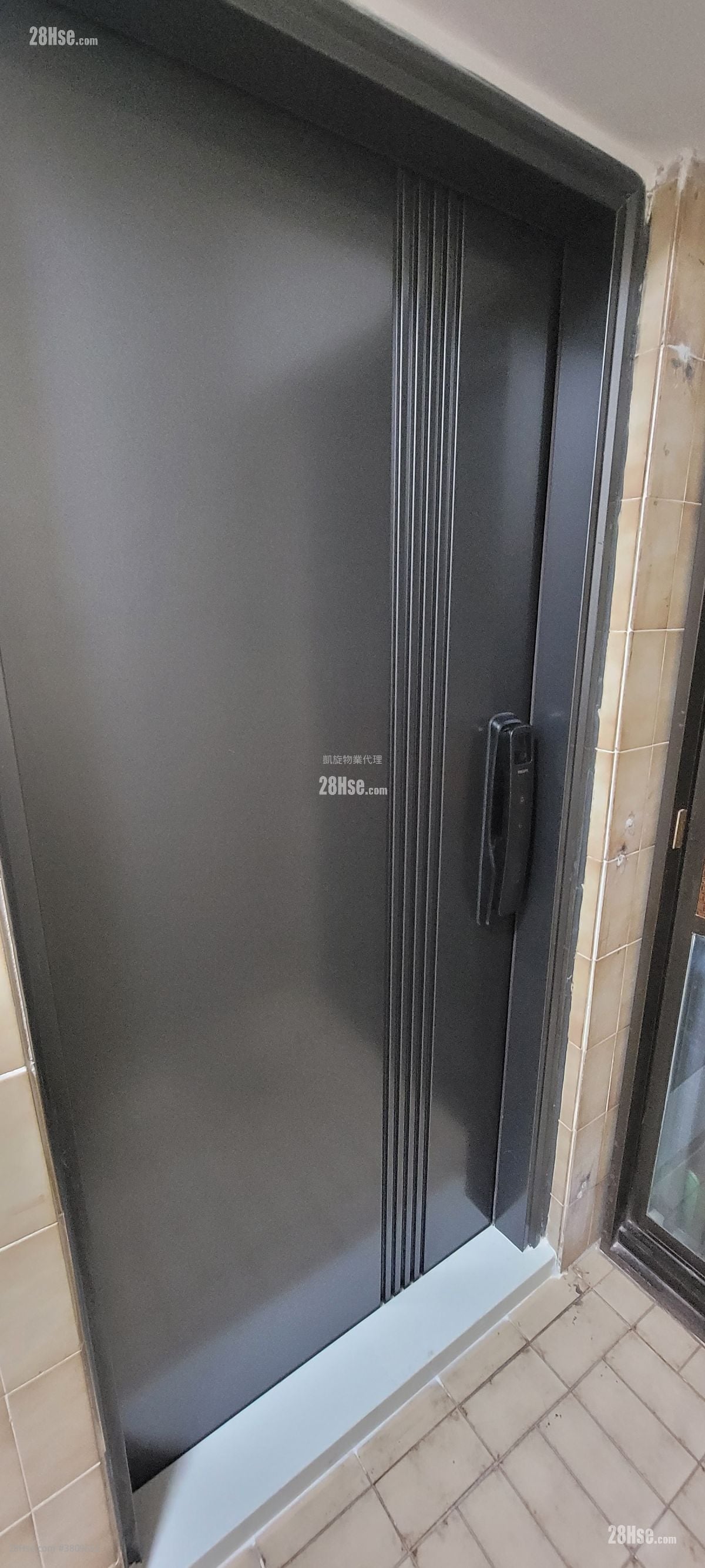 Perfect Mount Gardens Sell 3 Bedrooms , 2 Bathrooms 594 ft²