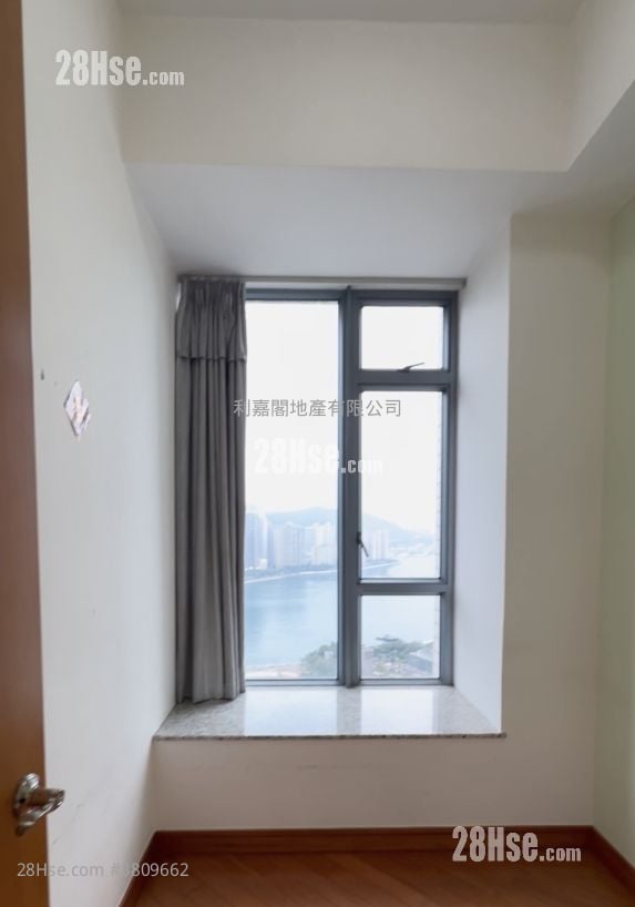 御凯 售盘 3 房 , 2 浴室 728 平方尺