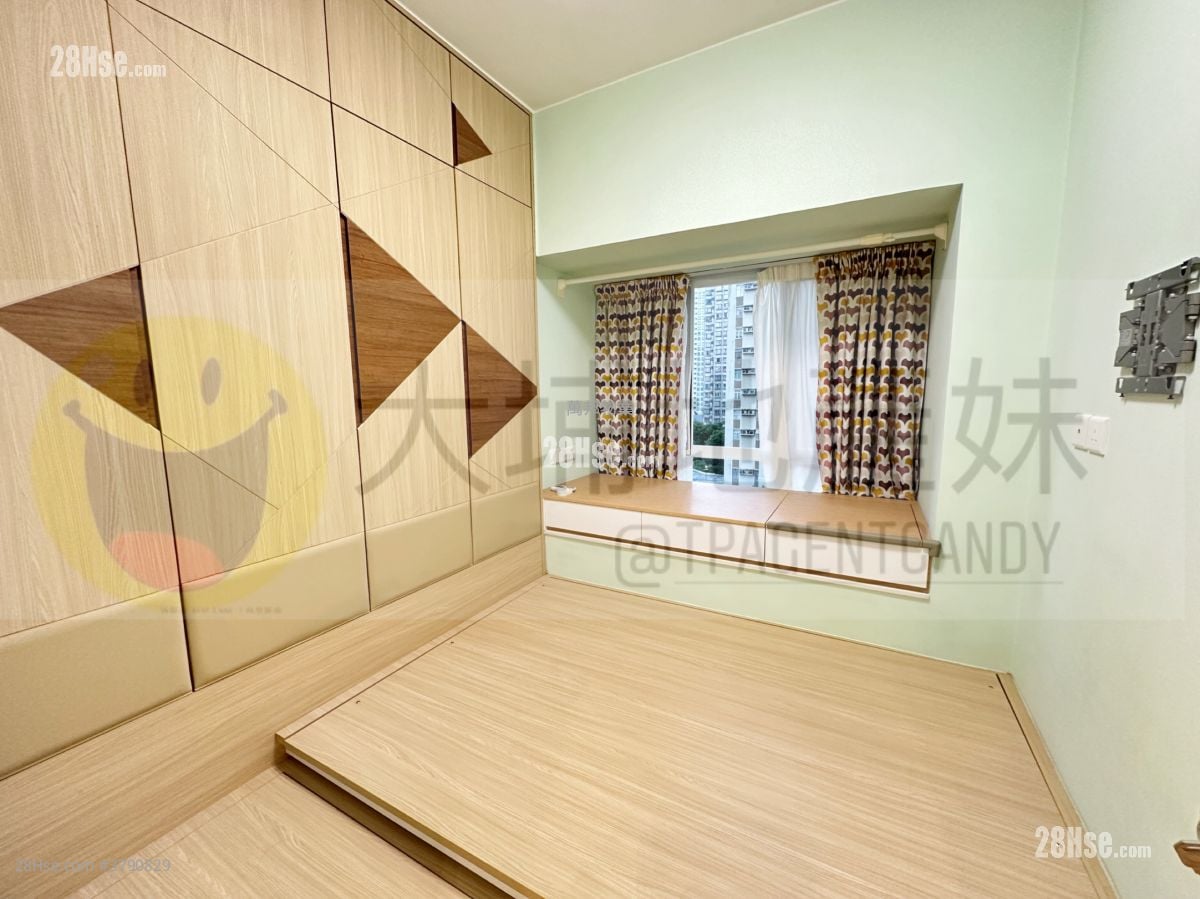 Tai Po Centre Sell 2 Bedrooms , 1 Bathroom 379 ft²