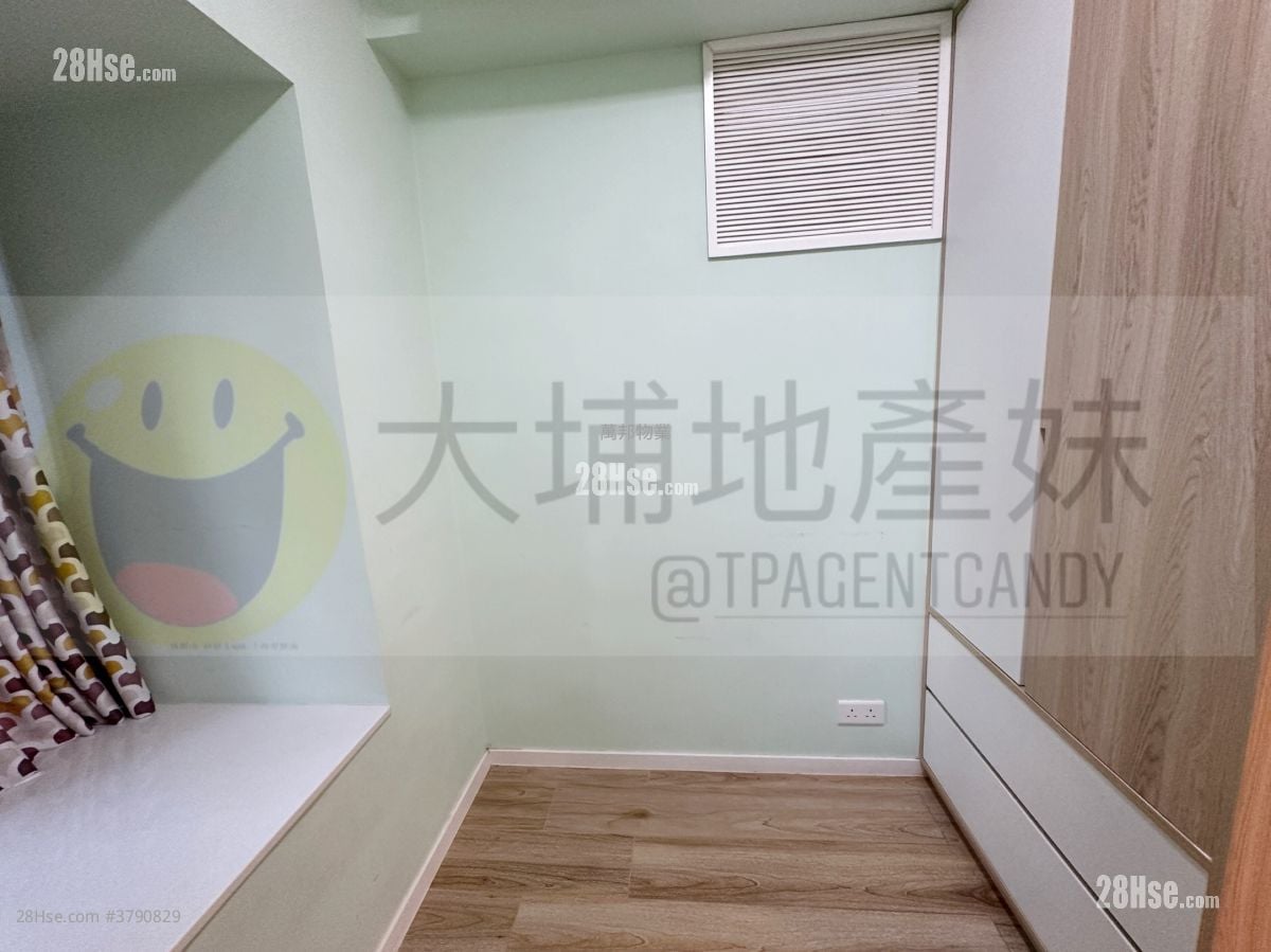 Tai Po Centre Sell 2 Bedrooms , 1 Bathroom 379 ft²