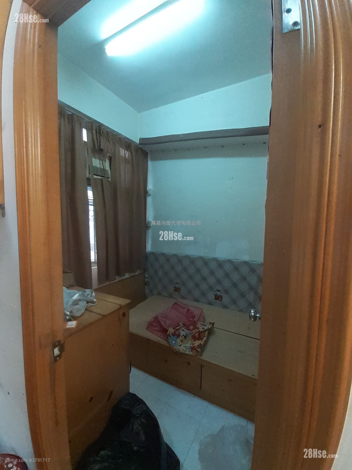 Chinese Mansion Rental 1 Bedroom , 1 Bathroom 188 ft²