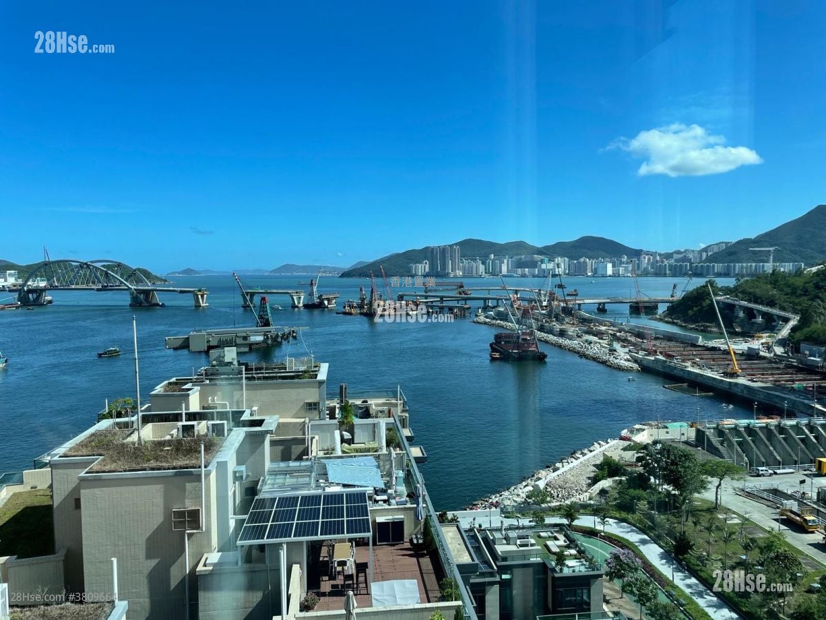 Capri Sell 2 Bedrooms , 1 Bathroom 497 ft²