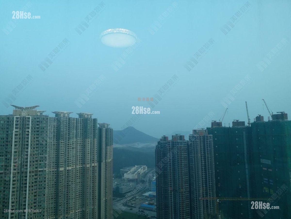 View: Hemera Sell 3 Bedrooms , 2 Bathrooms 819 ft²