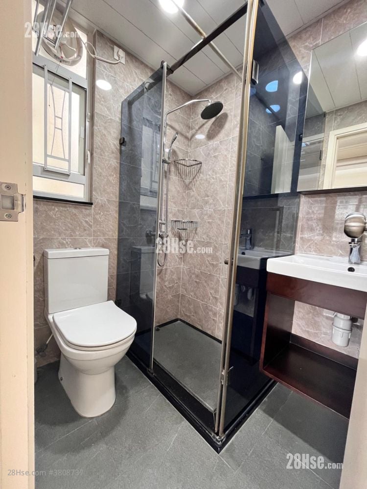 Fu Hong Building Rental Studio , 1 Bathroom 275 ft²