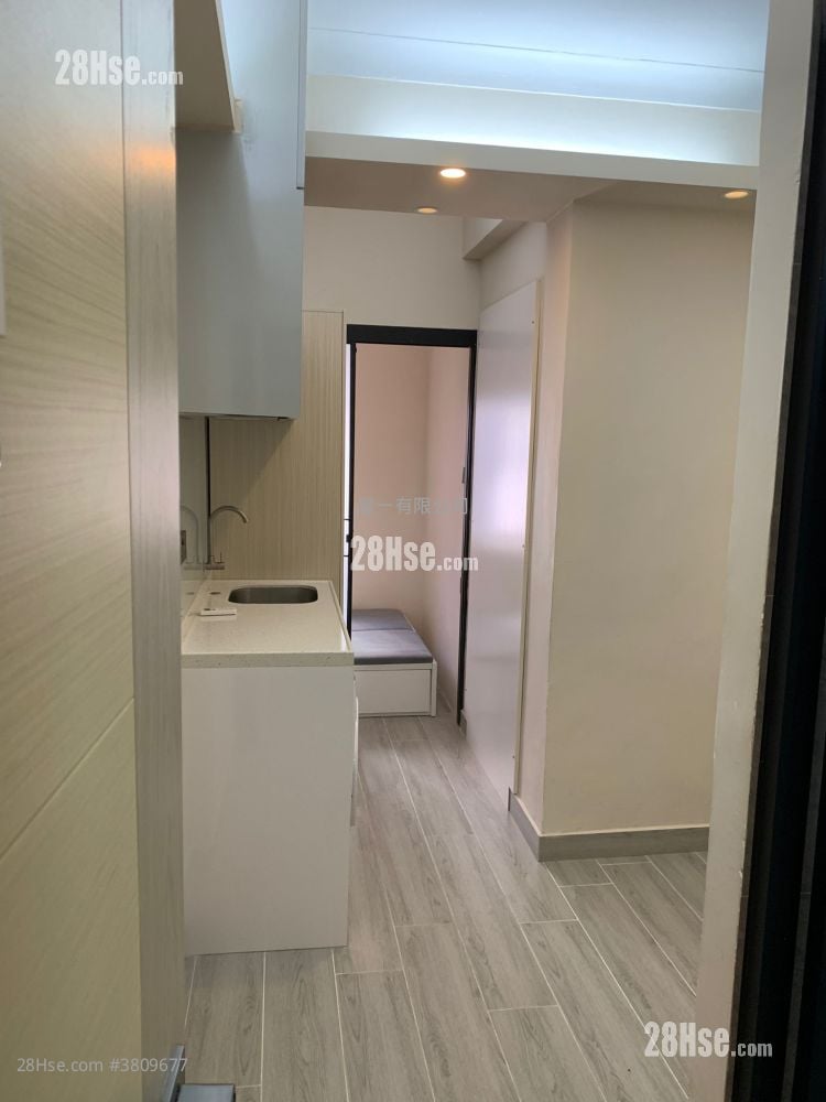 Ocean View Court Rental Studio , 1 Bathroom 160 ft²