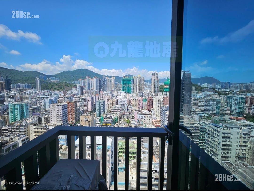 AVA228 售盘 1 房 , 1 浴室 249 平方尺