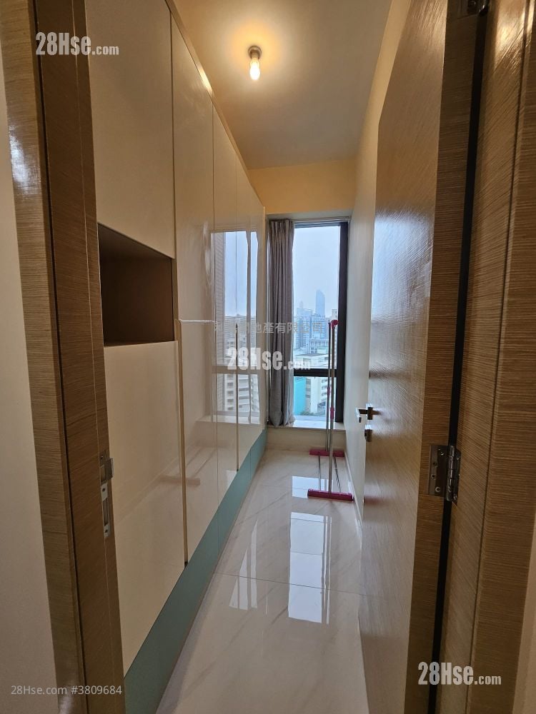 皓畋 租盘 2 房 , 1 浴室 689 平方尺