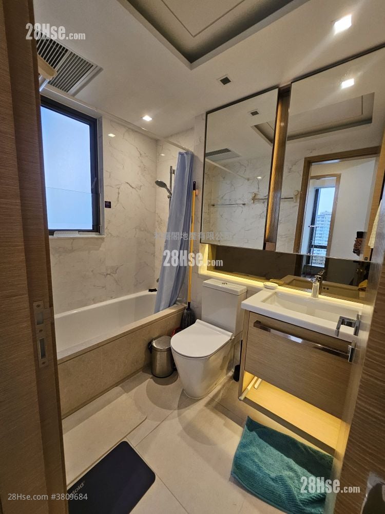 皓畋 租盘 2 房 , 1 浴室 689 平方尺