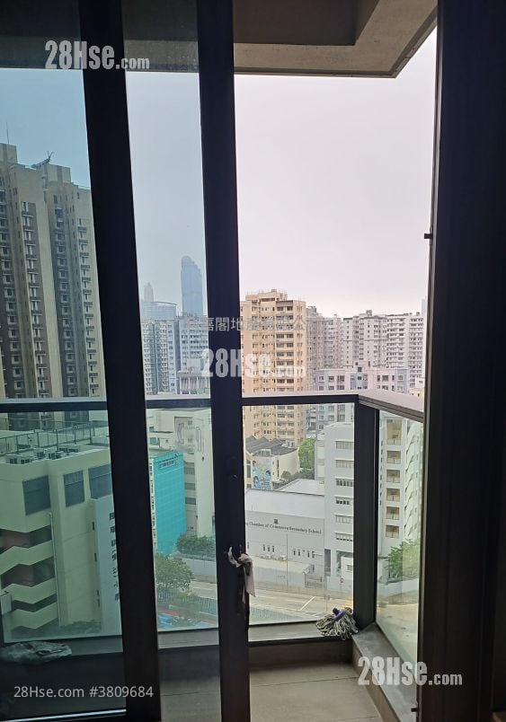 皓畋 租盘 2 房 , 1 浴室 689 平方尺