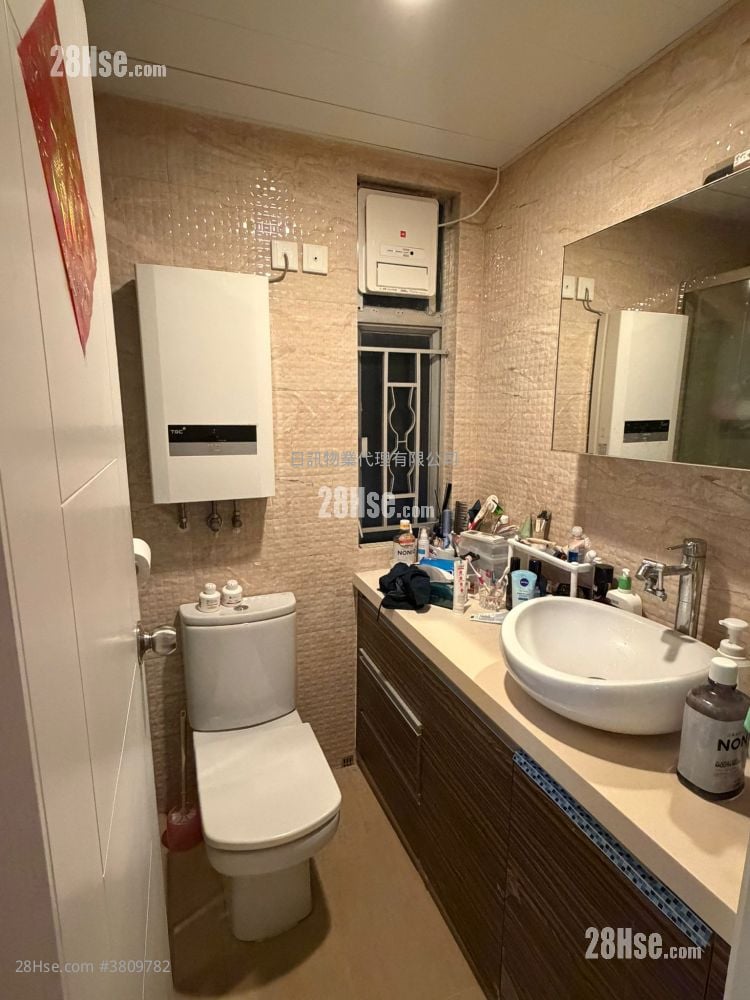 海滨花园 售盘 3 房 , 1 浴室 577 平方尺