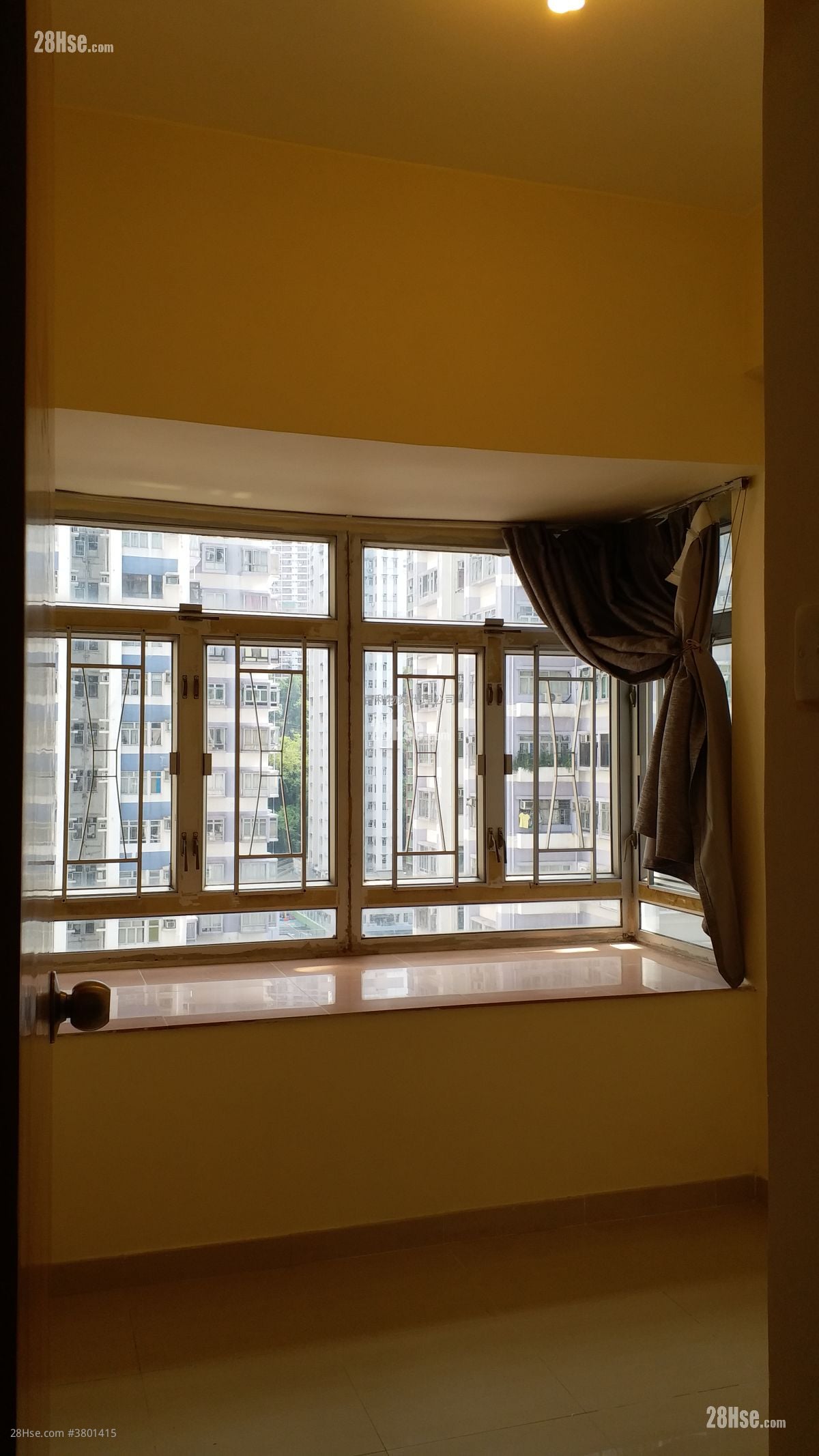 Po Sing Centre Rental 2 Bedrooms , 1 Bathroom 288 ft²