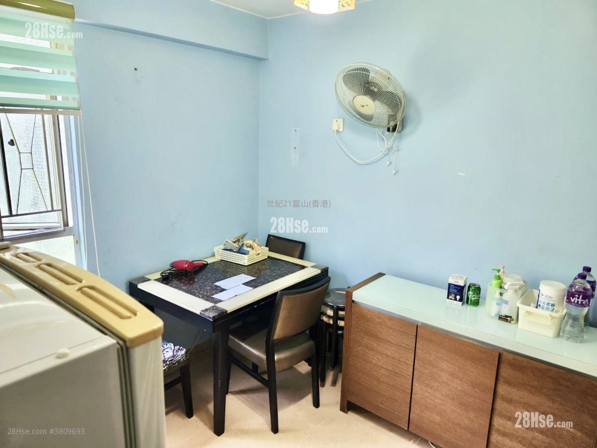 翠竹花园 售盘 3 房 , 1 浴室 591 平方尺