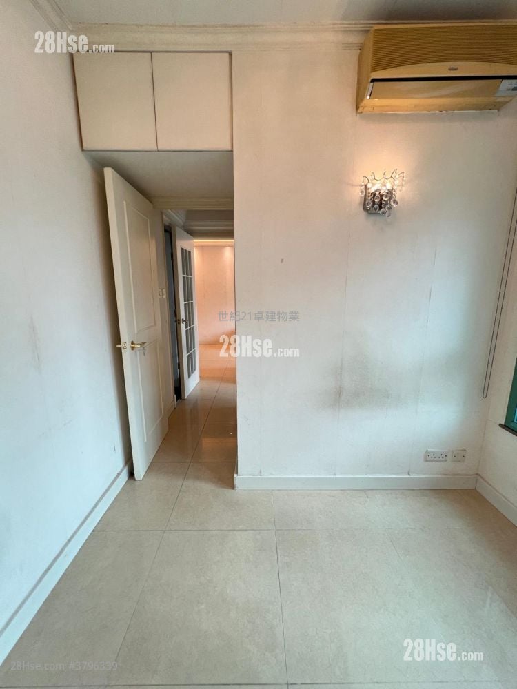 The Victoria Towers Rental 2 Bedrooms , 1 Bathroom 496 ft²