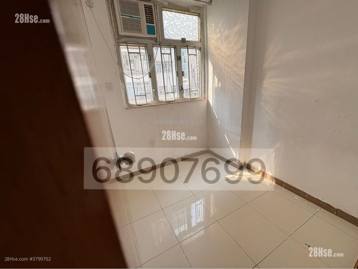 On Ning Building Rental 2 Bedrooms , 1 Bathroom 246 ft²