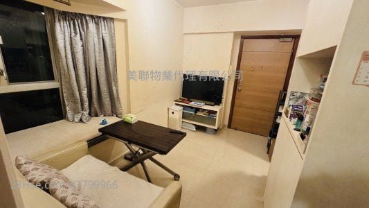 港湾豪庭 售盘 2 房 320 平方尺