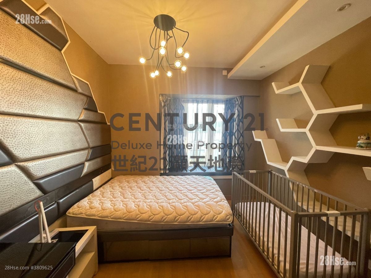 比华利山别墅 售盘 5+ 房 , 2 浴室 2,072 平方尺