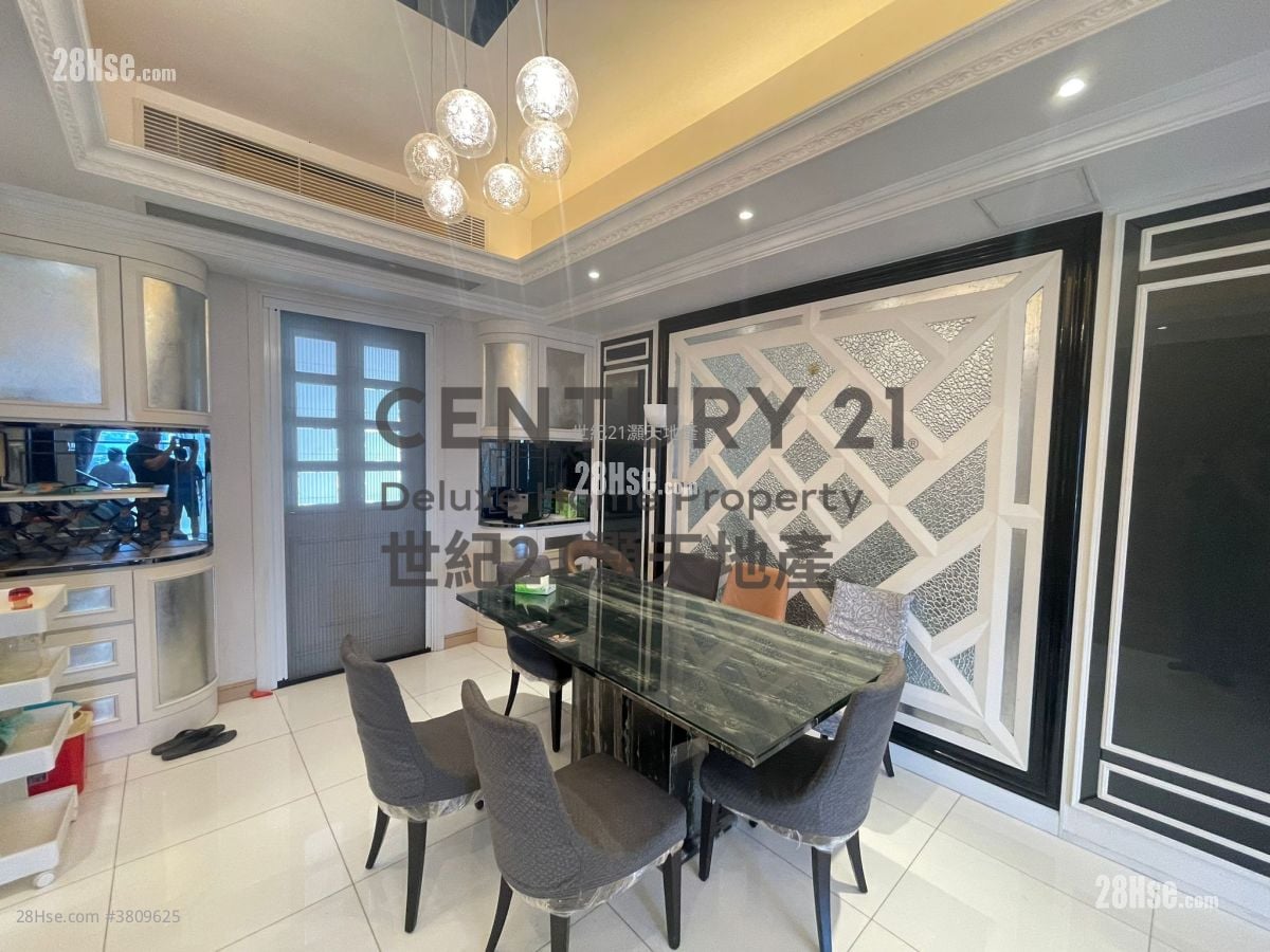 比华利山别墅 售盘 5+ 房 , 2 浴室 2,072 平方尺