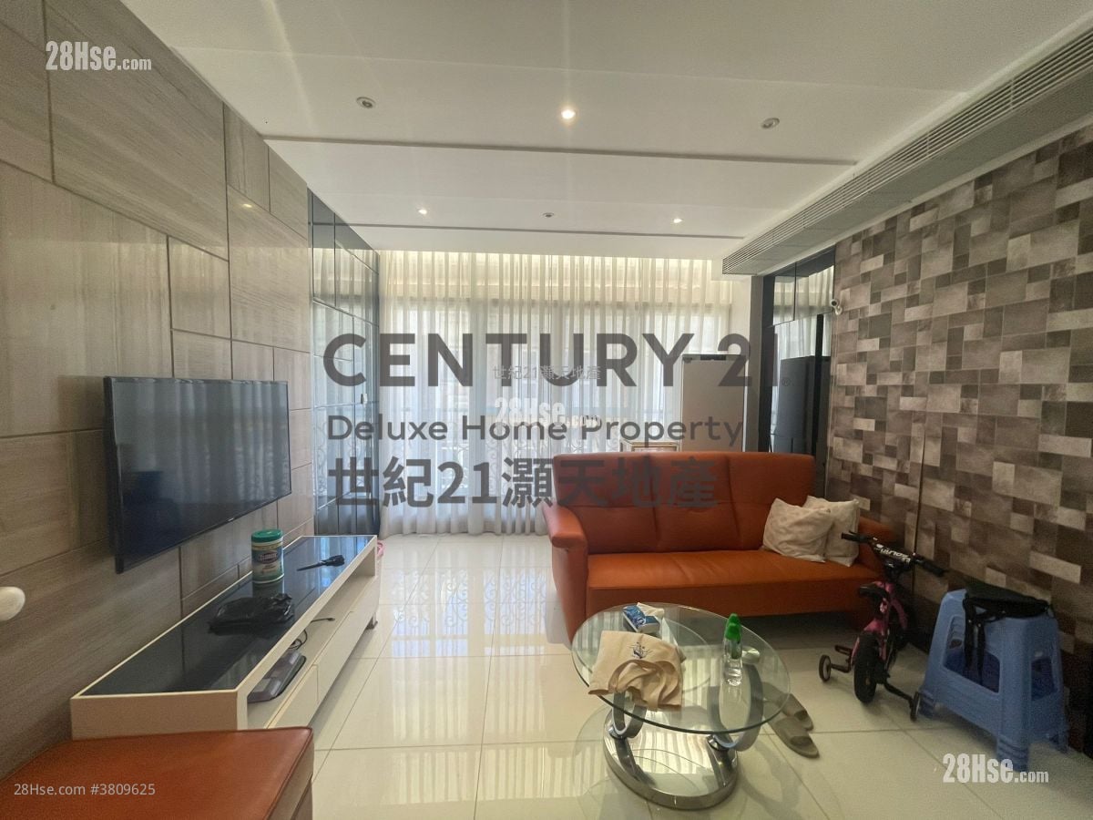 比华利山别墅 售盘 5+ 房 , 2 浴室 2,072 平方尺