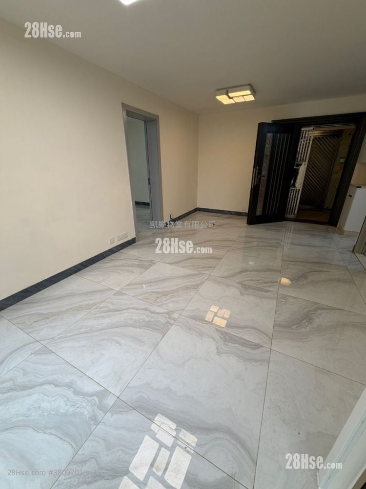 冠熹苑 售盘 3 房 , 1 浴室 601 平方尺