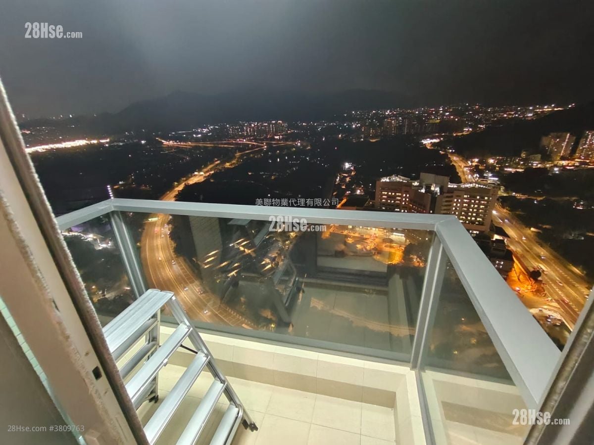 View: Grand Yoho Sell 4 Bedrooms , 3 Bathrooms 907 ft²