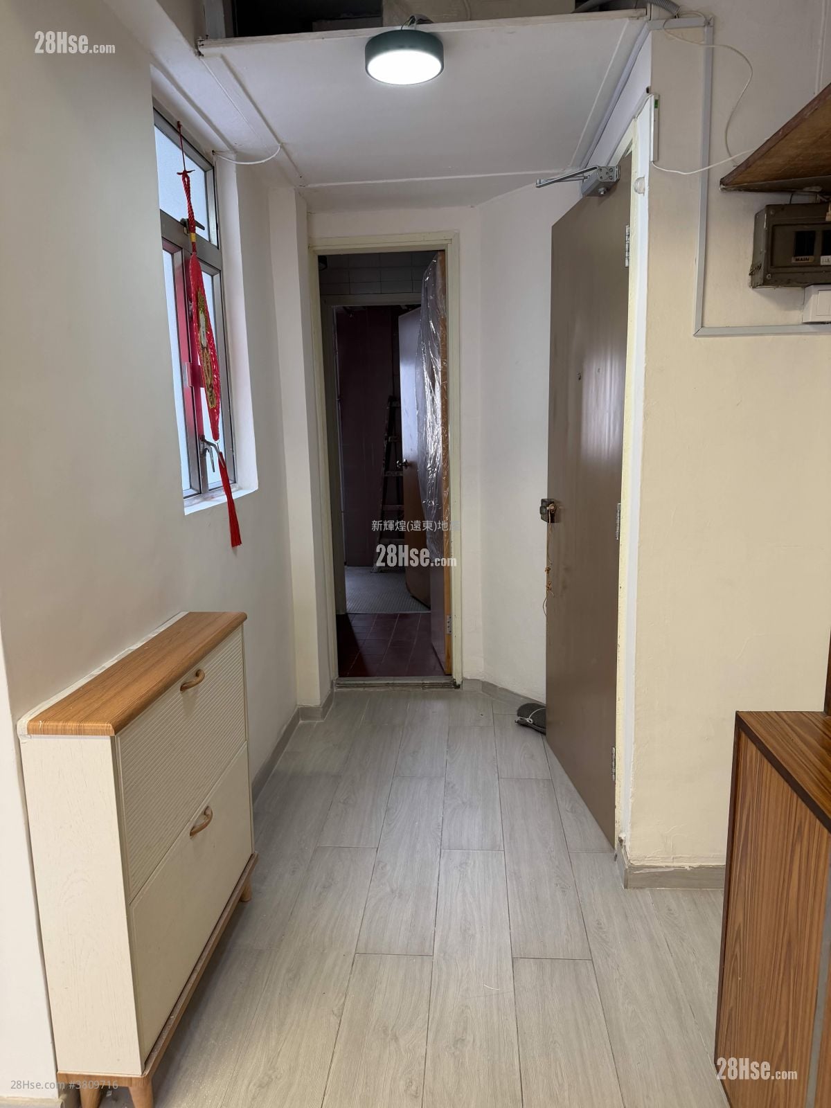 大南街111-113A号 租盘 390 平方尺