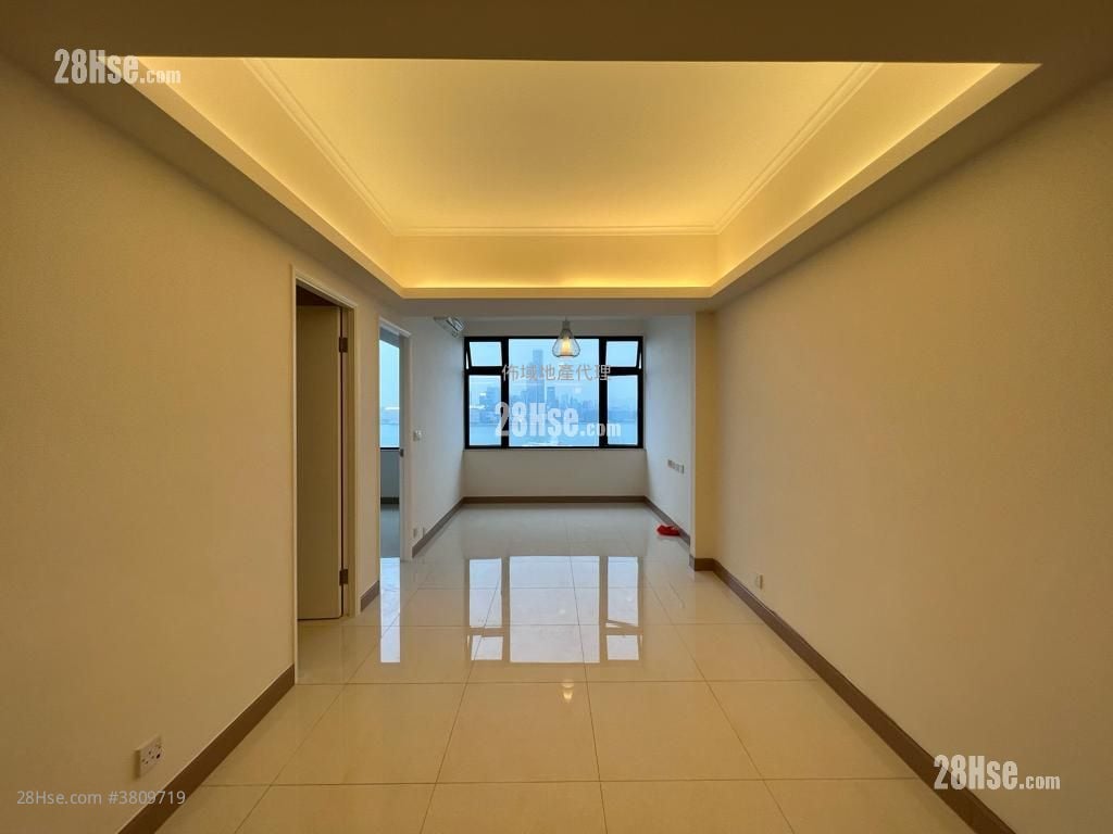 Hoi Deen Court Rental 2 Bedrooms 624 ft²
