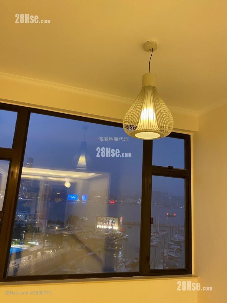 Hoi Deen Court Rental 2 Bedrooms 624 ft²