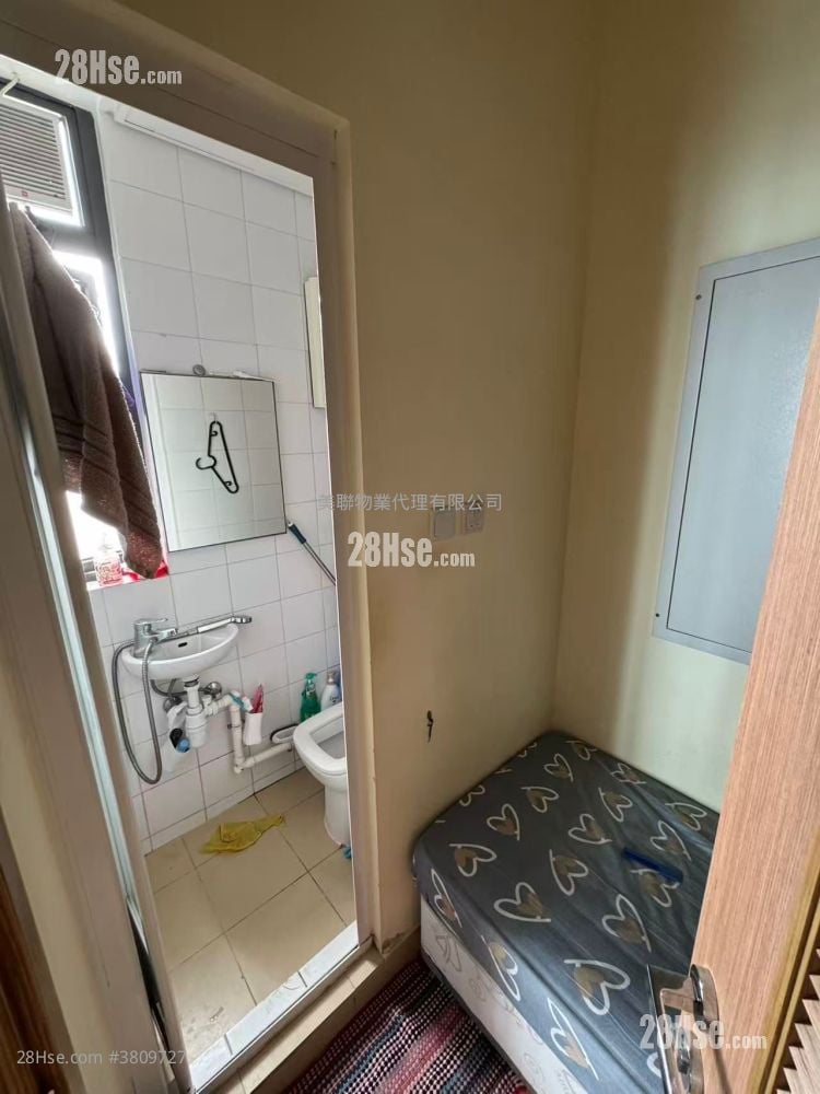 Grand Yoho Sell 3 Bedrooms , 2 Bathrooms 780 ft²