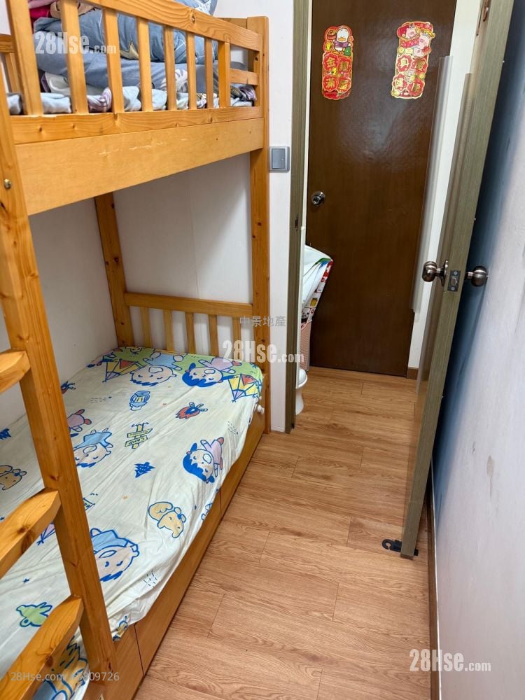 伟恒昌新村 售盘 2 房 , 1 浴室 419 平方尺