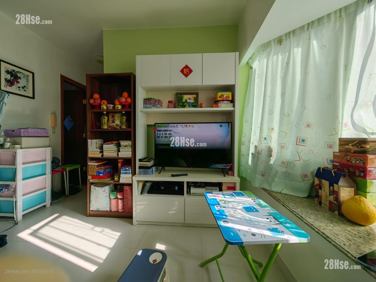 Prima Villa Sell 2 Bedrooms , 1 Bathroom 417 ft²