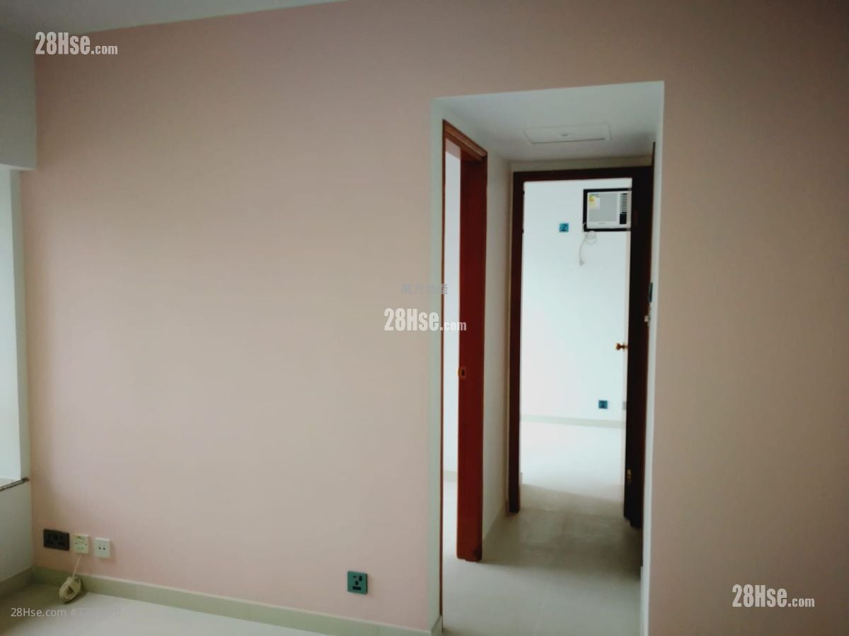 Prima Villa Sell 2 Bedrooms , 1 Bathroom 417 ft²