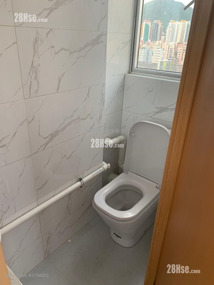 Walnut 9 Rental Studio , 1 Toilet