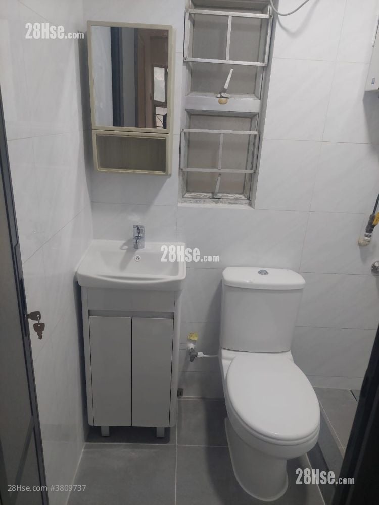 荃德花园 售盘 2 房 , 1 浴室 287 平方尺