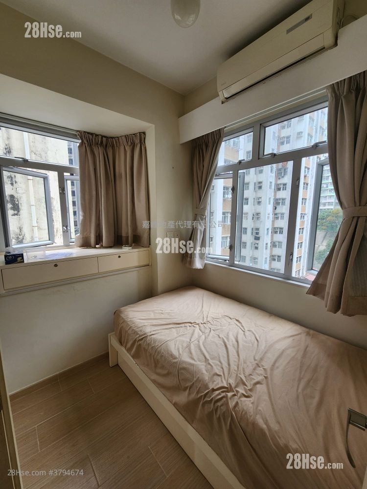 华宝大厦 租盘 2 房 , 1 浴室 305 平方尺