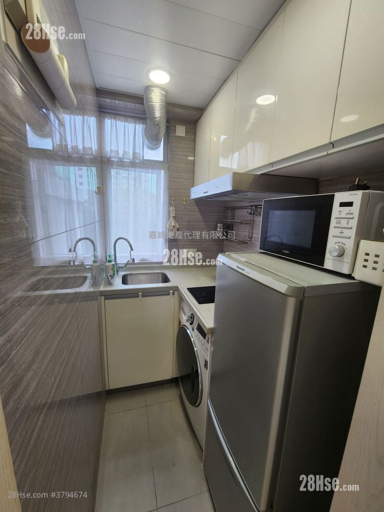 华宝大厦 租盘 2 房 , 1 浴室 305 平方尺