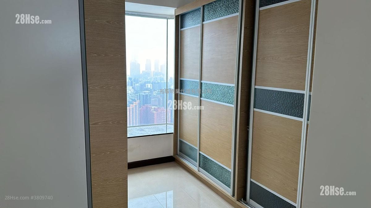 Harbourfront Landmark Rental 3 Bedrooms , 2 Bathrooms 1,420 ft²