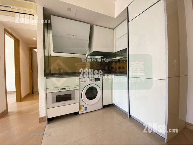 Macpherson Place Rental 2 Bedrooms , 2 Bathrooms 688 ft²