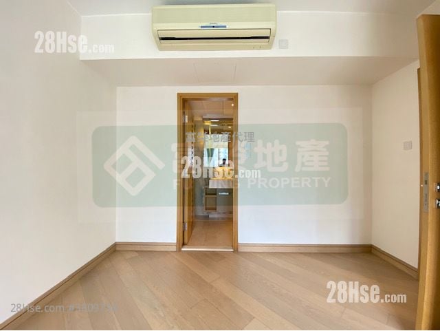 Macpherson Place Rental 2 Bedrooms , 2 Bathrooms 688 ft²