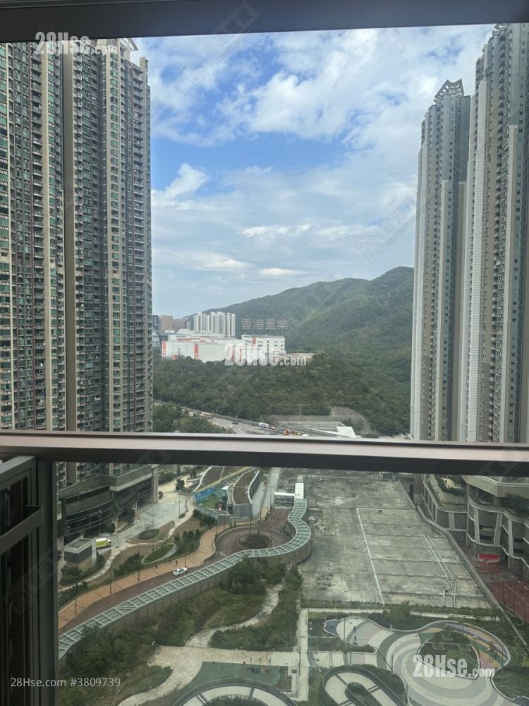 Villa Garda Iii Sell 2 Bedrooms , 1 Bathroom 451 ft²